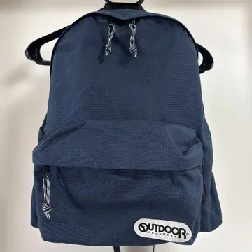 OUTDOOR 네이비 백팩