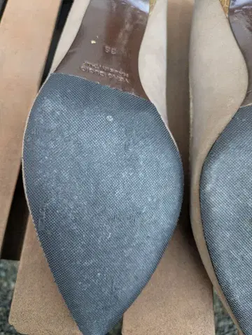 FABIO RUSCONI 베이지 펌프스 38