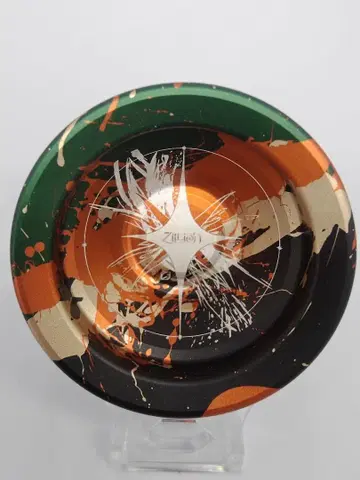 C3YOYODESIGN 지리온