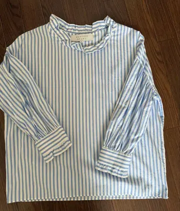 BEATING HEART 블라우스