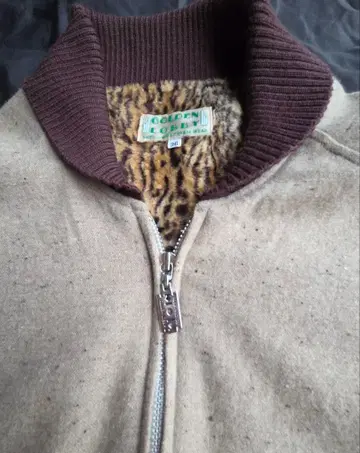 GOLDE LOBBY 파라오 코트 베이지 네프 50s