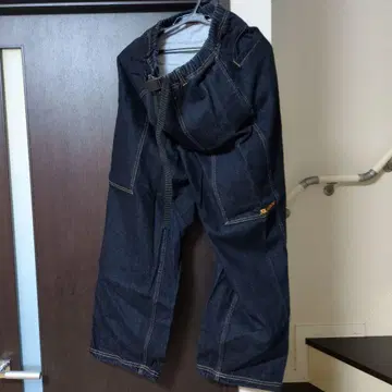 X-LARGE 다크 블루 데님 팬츠