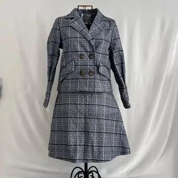 스커트 셋업 그레이 M 사이즈