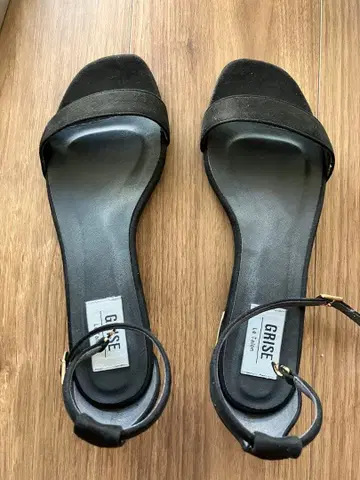 GRISE 블랙 샌들 L 사이즈