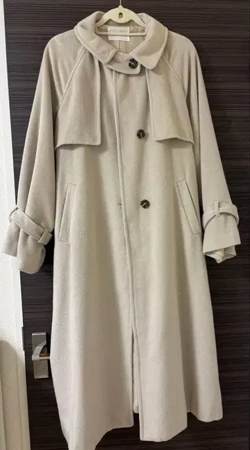 archives 베이지 롱 코트