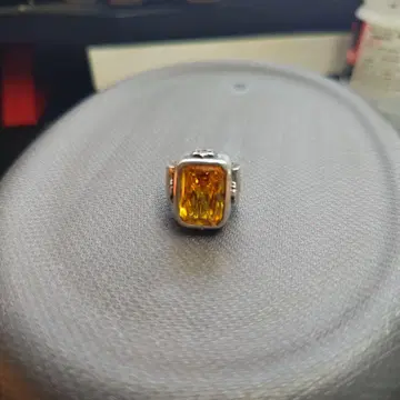 로얄오더 갓 반지 옐로우 컬러