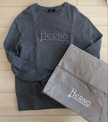 새상품급 헤르노 Herno 트레이닝복 맨투맨 사이즈 52