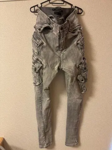 율리우스 JULIUS 24SS TROUSERS 10.5oz 카고