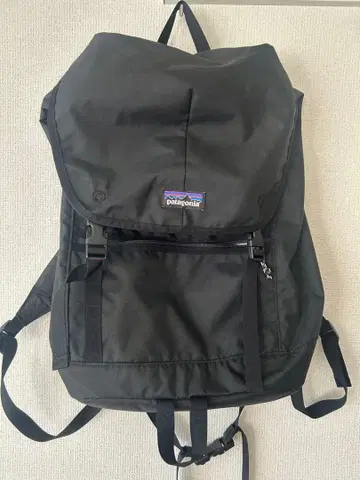 Patagonia 블랙 백팩 파타고니아