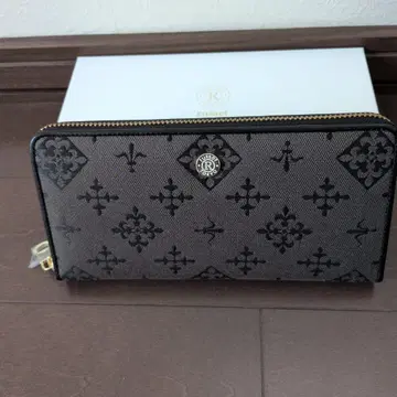 russet 미사용 새상품 장지갑 블랙