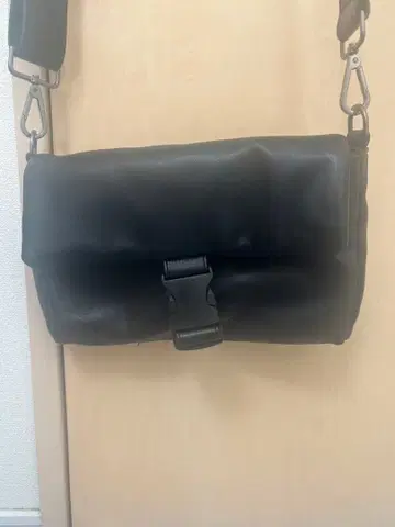 ZARA 남성용 숄더백 인조 가죽