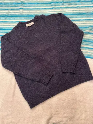 URBANRESEARCH ROSSO 네이비 컬러 크루넥 스웨터