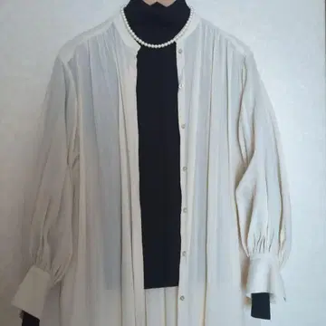 나노 유니버스 아이보리 볼륨 긴팔 셔츠 원피스 사이즈 38