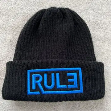 RULE THE FATE 니트 모자