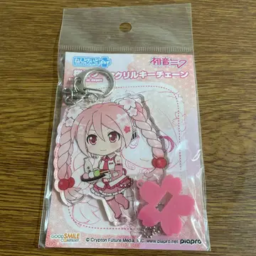 벚꽃 미쿠 넨도로이드 플러스 아크릴 키체인