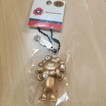 미야쿠미야쿠 입체 PVC 키링 금색 골드