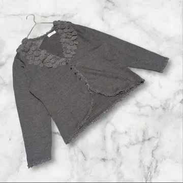 [ HIT enterprise ] 니트 가디건 입체 자수 울 하프 기장