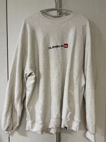 QUIKSILVER 맨투맨