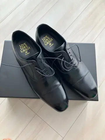 LIVE LOVE LAUGH 블랙 키높이 신발