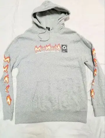 매지컬 모쉬 미스핏츠 그레이 후드티 [ M 사이즈 ]