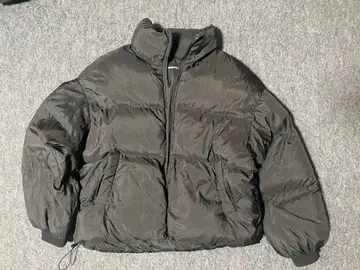 FEKETE 블랙 다운 자켓