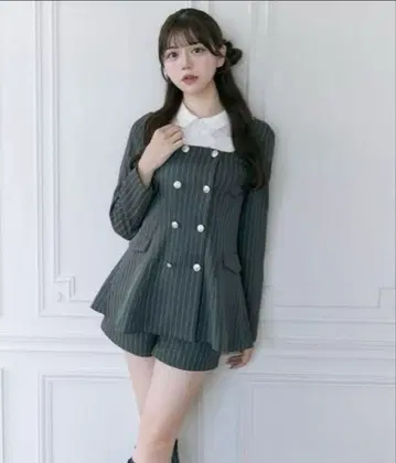 셋업 클래시컬 프릴 칼라 자켓 olivedesolive