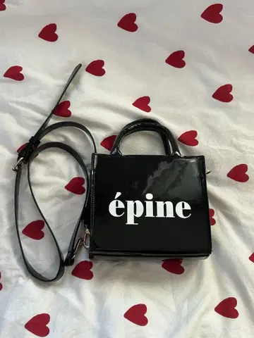 에피 누 블랙 숄더백 에피 누 에나멜 백 에피 누