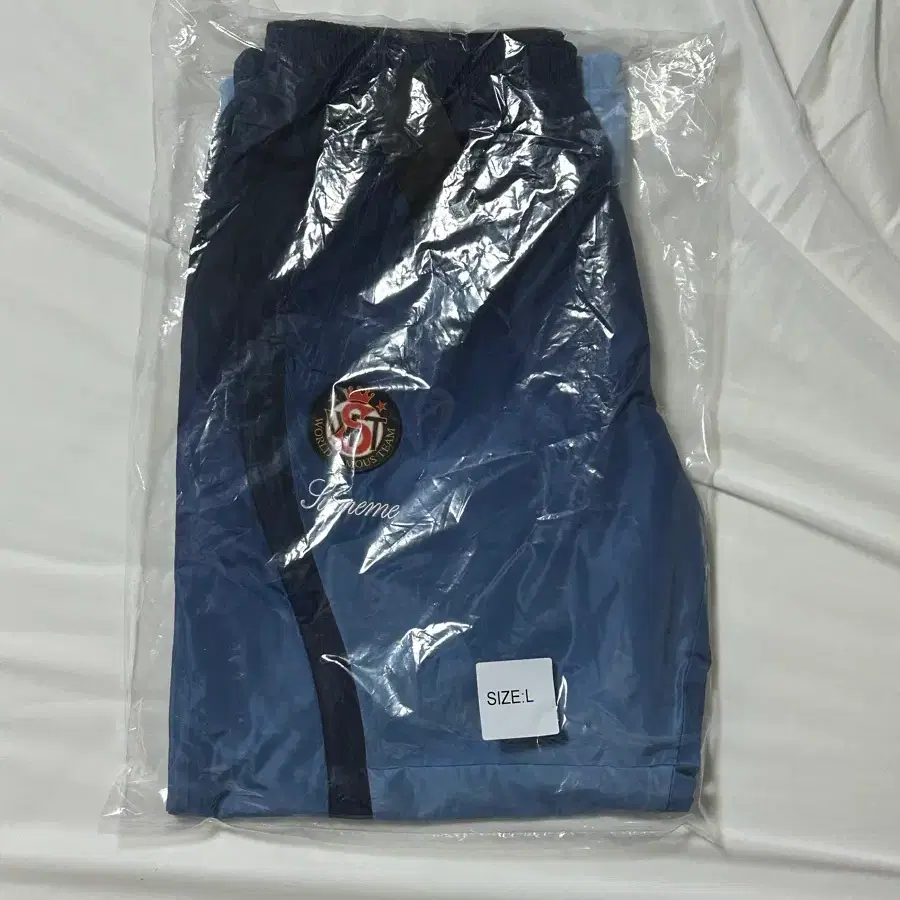 Supreme Umbro Gradient Track Pants Navy 25fw