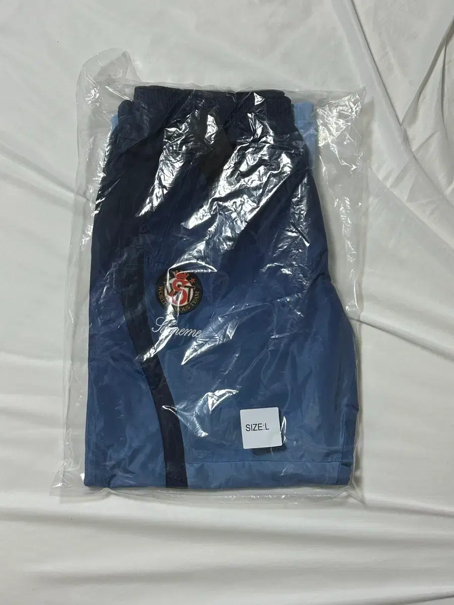 Supreme Umbro Gradient Track Pants Navy 25fw