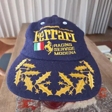 당시 것 Ferrari Racing Service Modena 캡