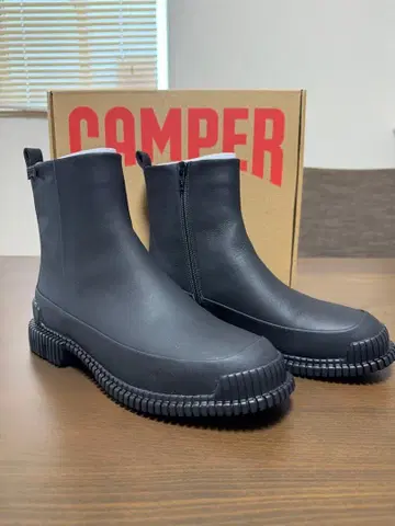 CAMPER 블랙 숏부츠