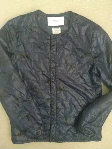 ACANTHUS 아칸서스 퀼팅 이너 자켓 네이비 카모