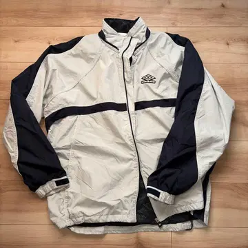 UMBRO 나일론 자켓 화이트/네이비