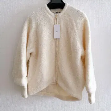 23구 [세탁 가능] 부클 니트 블루종 화이트 온워드