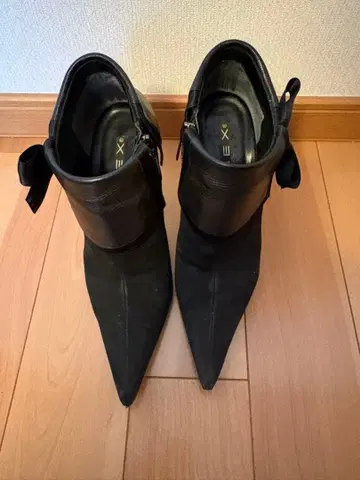 COMEX 블랙 스웨이드 가죽 스틸레토 부츠