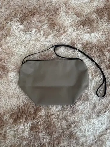 에르베샤 펠리에 그린 라벨