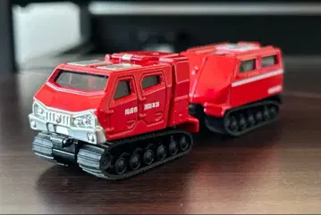 [ 단종 ] 롱 토미카 전지형 대응 자동차 레드 살라만더 익스트림 V