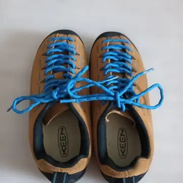 KEEN 스웨이드 스니커즈 브라운/블루