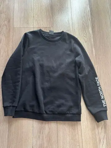 THE NORTH FACE 블랙 맨투맨