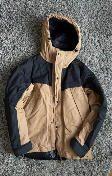 워크맨 이지스 퓨전 다운 자켓