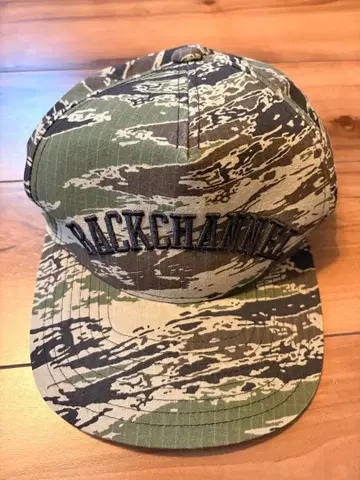 BLACKCHANNEL 캡 ghost lion camo