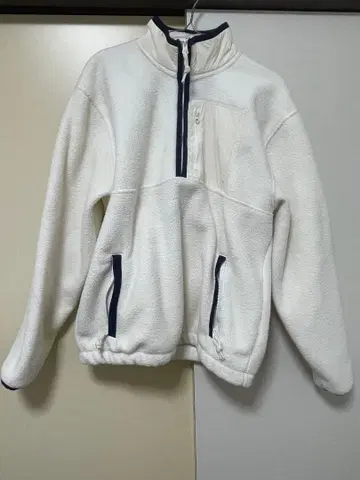 GAP 화이트 플리스 자켓