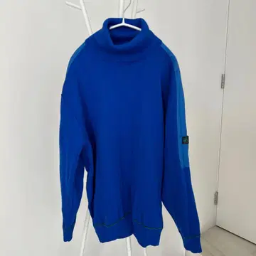 SAINT JAMES 프랑스제 니트 파랑 어깨 패치 포함