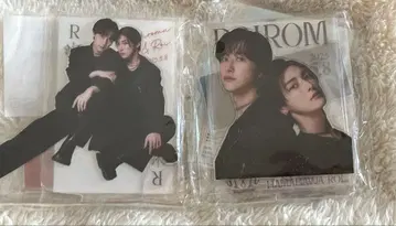 ROIROM 로이롬 아크릴 스탠드 2개 세트