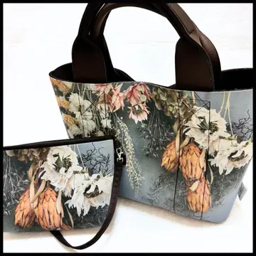 [ 센소유니코 ] 피오리 새상품급 토트백 꽃무늬 리버서블 A4 경량