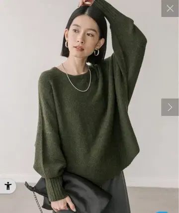 [ RIVE DROIRE ] 백 테일 와이드 니트 새상품급