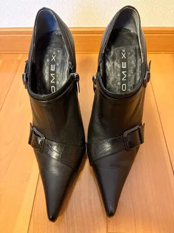 COMEX 블랙 스틸레토 부츠 하이힐