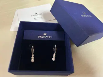 스와로브스키 귀걸이 (양쪽 귀용)