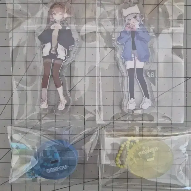 일괄)이세돌 이세계아이돌 두찜 키링 아크릴 스탠드 고세구 비챤 막내즈