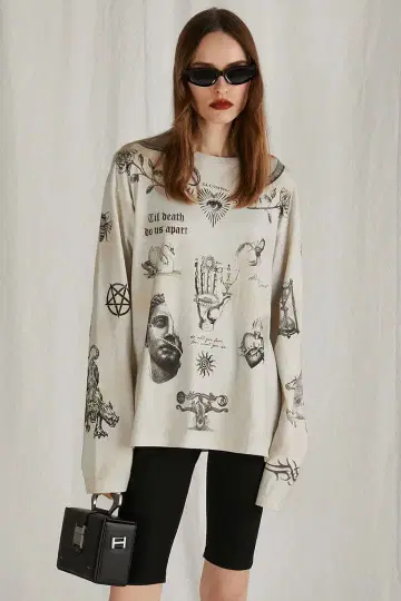 Tatoo Printed Long Sleeve TEE 롱티